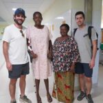 En la 9 expediciones que ya ha realizado el doctor Barro ha operado ya a 80 jóvenes, con un resultado espectacular en todos los casos.