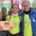 El evento comenzó a las 9:00 de la mañana con decenas de corredores trayendo sus bolsas con alimentos