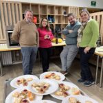 Ayer sábado 25 de noviembre celebramos en el Colegio Tajamar de Madrid la tradicional cena con nuestras familias amigas del Proyecto Angie. En total nos reunimos más de cien personas, entre familias voluntarias y beneficiarias.